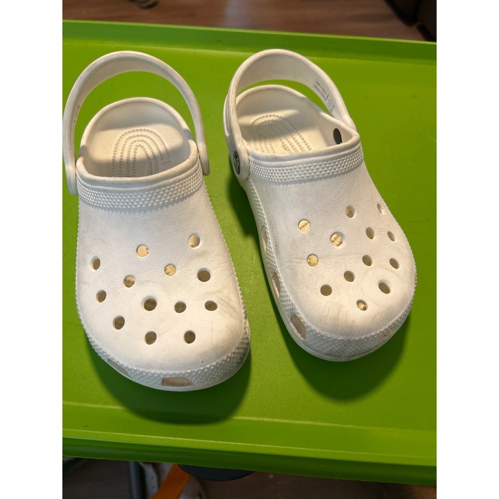 Crocs Classic Clog Kids White Slip On Water Shoes Size J2 J 2